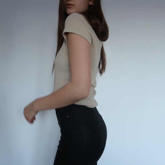 Short sleeve tee - Picture 2 of 3